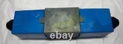 New Eaton Vickers Hydraulic Solenoid Control Valve DC4S4-010C G 60 879242