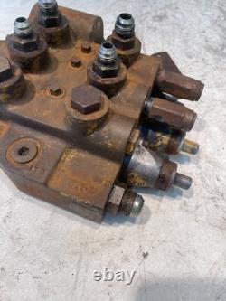 New Holland L565 Skid Steer Loader Hydraulic Control Valve 34673-2C
