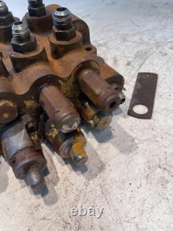 New Holland L565 Skid Steer Loader Hydraulic Control Valve 34673-2C