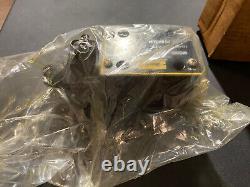 New In Box Parker Hydraulic Solenoid Control Valve D3w20hnyw 32