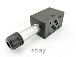 New Parker D1VW020BNJW4-94 Hydraulic Control Valve 4000PSI 24VDC 1.39A WithO Coil