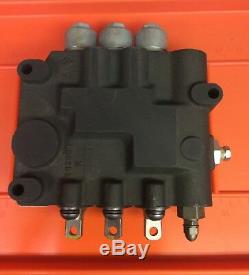 New Parker Hannifin 3 Spool Hydraulic Control Valve VDP11DDD47 30573D