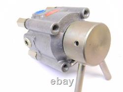 New Surplus Snap-Tite Hydraulic Directional Control Valve, 5513-1