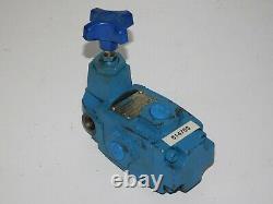 New Vickers XT-03-2B-30 Industrial Hydraulic Pressure Reducing Control Valve USA