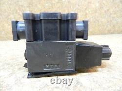 PARKER D1VW20BNUCF-75 Hydraulic Directional Control Valve 120/60-110/50