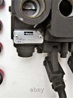 PARKER five spool hydraulic control valve p/n SW34204GH