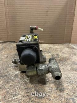 Parker D1VA1BN-72 Hydraulic Pilot Directional Control Valve 50-150PSI 5000PSI