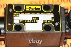 Parker D1VL004CN Lever Operated Hydraulic Control Valve New