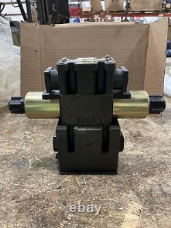 Parker D31VW20D4NYCF 75 Hydraulic Directional Control Valve 1500/5000PSI