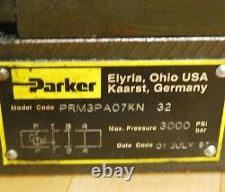 Parker D3W4CNYC1 14 Hydraulic Control Valve, 110/120 Vac 50/60 HZ. 72.75 Amp