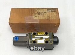 Parker Hydraulics D1VA001BN Directional Control Valve, Series D1VA New