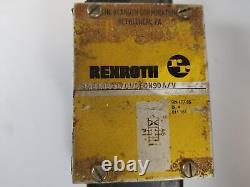 Rexroth 4WE10E317CW110N9DA/V Hydraulic Control Valve