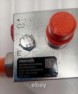 Rexroth Hydraulic Control Valve R930005681 New- Some imperfections frm storage