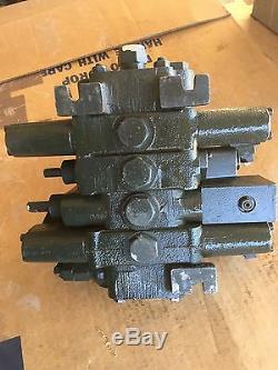 Unimog FLU419 HYDRAULIC CONTROL VALVE FRONT LOADER A4195537102 N-993653