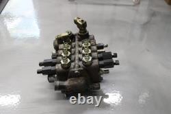 Used Caterpillar Mitsubishi Hydraulic Control Valve 4 Way 93172-20400
