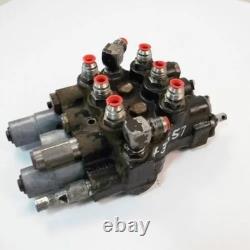 Used Hydraulic Control Valve fits Bobcat 641 642 643 6802997 6586287
