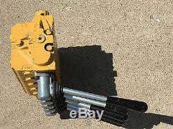 Used Hydraulic Control Valve with Levers, V20-8360-C
