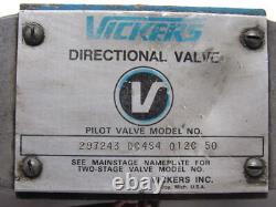 Vickers 297243 DC4S4 012C 50 Directional Control Pilot Valve Hydraulic 115V