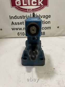 Vickers DG4V-3S-2A-M-U-H5-60 and CVGC-3-W-125-10 Hydraulic Control Valve 5075psi