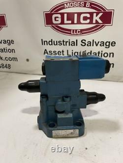 Vickers DG4V-3S-2A-M-U-H5-60 and CVGC-3-W-125-10 Hydraulic Control Valve 5075psi