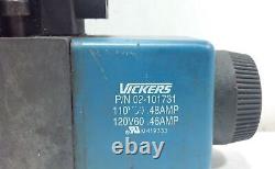 Vickers DG4V-3S-6C-M-FW-B5-60 4-Way Hydraulic Directional Control Valve