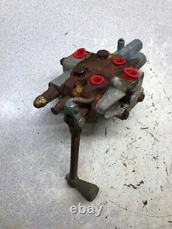 Wheel Horse C-195 Tractor Hydraulic Control Valve